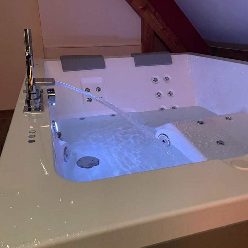 Quels sont les avantages d’un jacuzzi&reg; int&eacute;rieur ? S&eacute;lestat