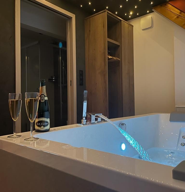 AUTHENTIQUE_14 768X800 | Gites Spa Colmar Location d’appartements pour un week-end romantique en amoureux près de Colmar dans le Haut-Rhin Wittelsheim 1